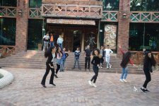 Bakıda "Bollywood Night" gecəsinə həsr olunmuş flaşmob keçirilib (FOTO/VİDEO)