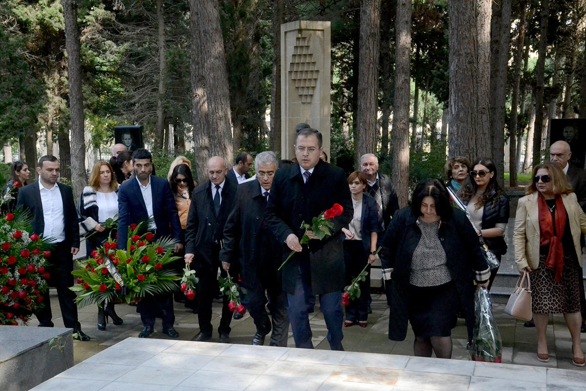 Şövkət Ələkbərovanın xatirəsi anılıb (FOTO)