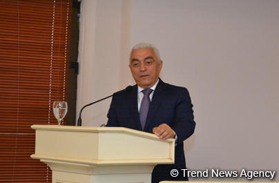 Baba Rzayev: Azərbaycanda 40 110 kV-luq yarımstansiya tikilib