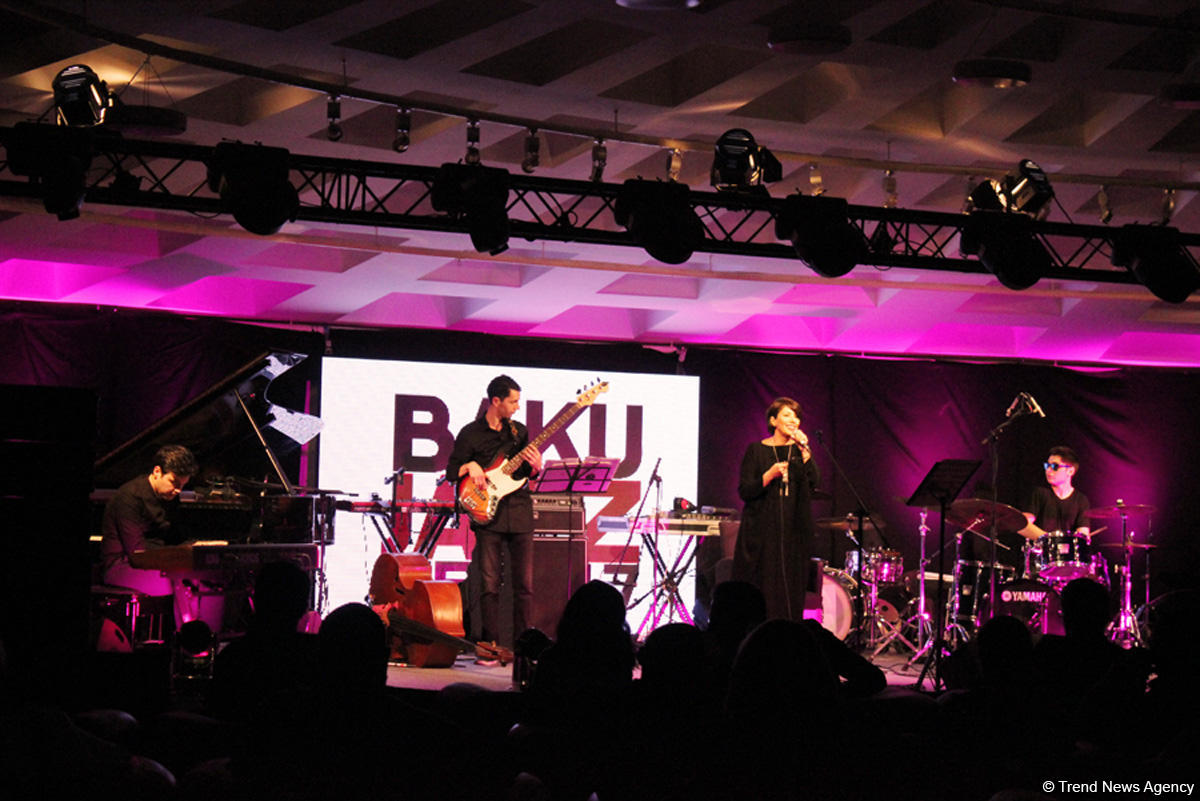 Cazı ürəkdən oxuyanda – Təranə Mahmudovanın “Baku Jazz Festival”da konserti (FOTO/VİDEO)