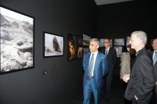 Heydər Əliyev Mərkəzində “İpək Yolu Odisseyi” sərgisinin açılışı olub (FOTO)