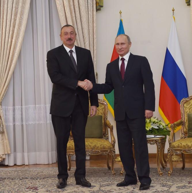 Azərbaycan Prezidenti İlham Əliyevin və Rusiya Prezidenti Vladimir Putinin görüşü olub (FOTO) (YENİLƏNİB)