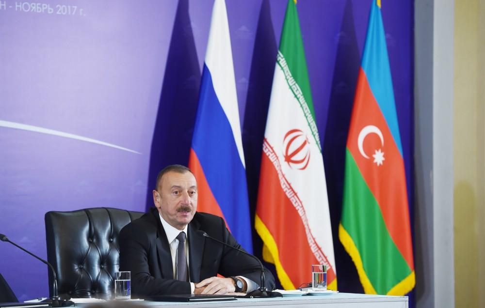 Tehranda Azərbaycan, İran və Rusiya dövlət başçılarının üçtərəfli Zirvə görüşü keçirilib (YENİLƏNİB-3) (FOTO)