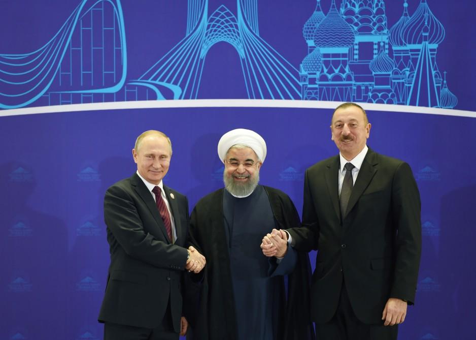 Tehranda Azərbaycan, İran və Rusiya dövlət başçılarının üçtərəfli Zirvə görüşü keçirilib (YENİLƏNİB-3) (FOTO)