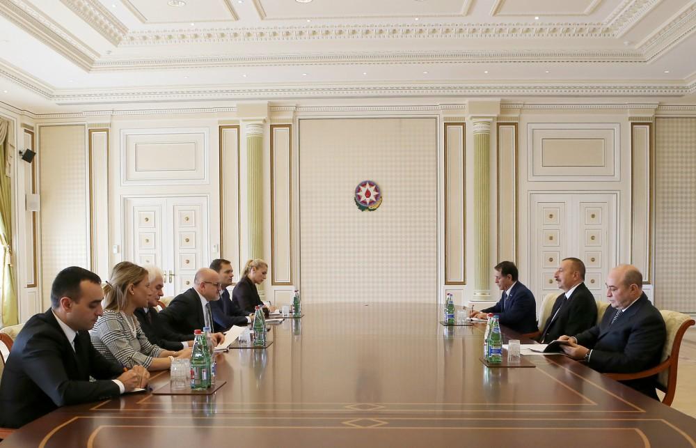 Prezident İlham Əliyev Monteneqronun nümayəndə heyətini qəbul edib (YENİLƏNİB)