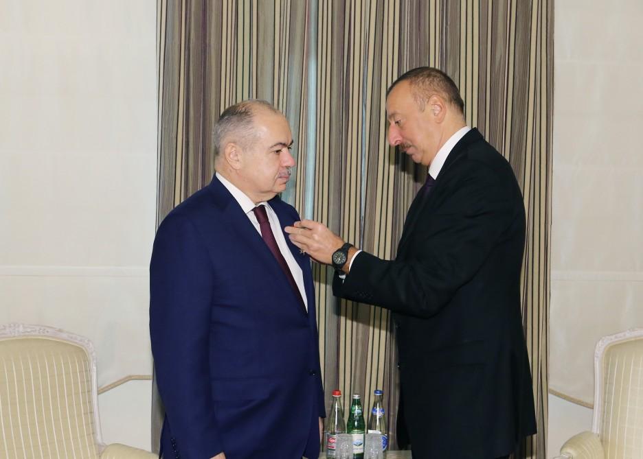 Prezident İlham Əliyev: Putinlə görüşdə münasibətlərimizə nəzər yetirdikdə aşkar etdik ki, həllini tələb edən heç bir məsələ yoxdur (FOTO) (YENİLƏNİB)