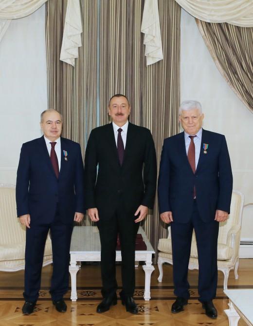 Prezident İlham Əliyev: Putinlə görüşdə münasibətlərimizə nəzər yetirdikdə aşkar etdik ki, həllini tələb edən heç bir məsələ yoxdur (FOTO) (YENİLƏNİB)