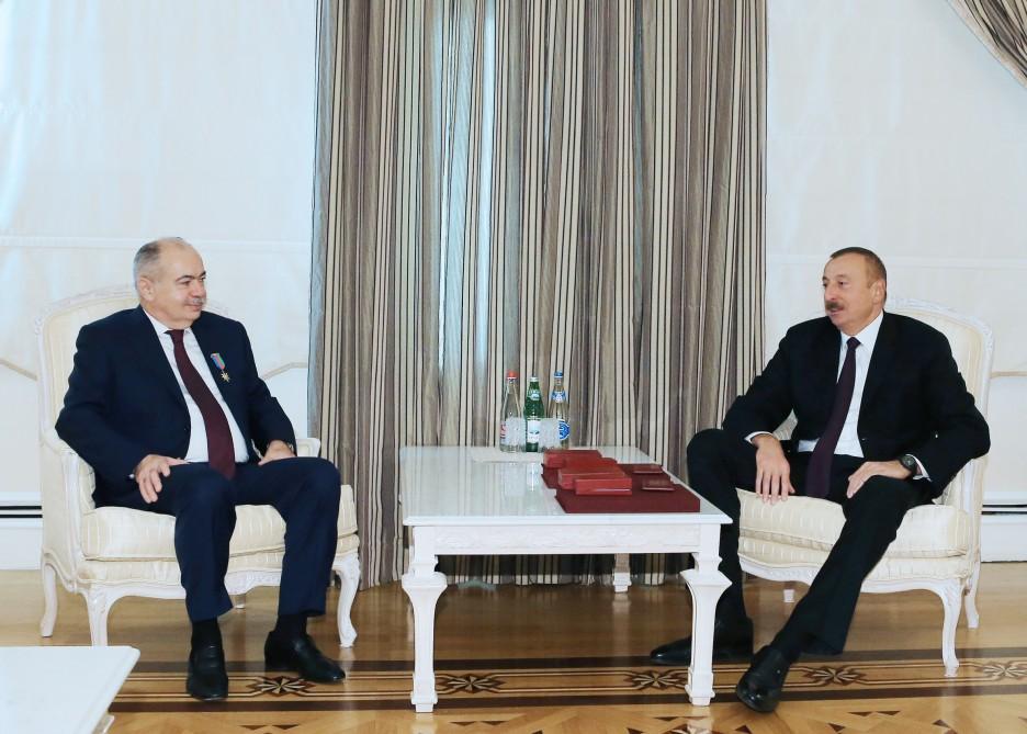 Prezident İlham Əliyev: Putinlə görüşdə münasibətlərimizə nəzər yetirdikdə aşkar etdik ki, həllini tələb edən heç bir məsələ yoxdur (FOTO) (YENİLƏNİB)