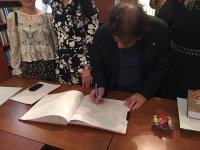 Şair Musa Yaqub kitabxanada oxucularla görüşüb (FOTO)