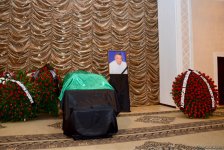 Rafiq Hüseynovla vida mərasimi keçirilir (FOTO)