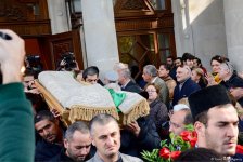 Rafiq Hüseynovla vida mərasimi keçirilir (FOTO)