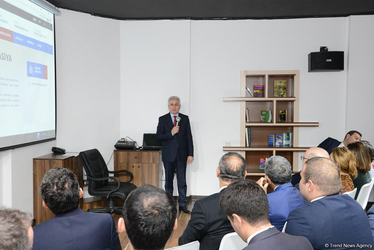 Bakıda Siyasi Psixologiya Mərkəzinin internet saytının təqdimatı keçirilib (FOTO)