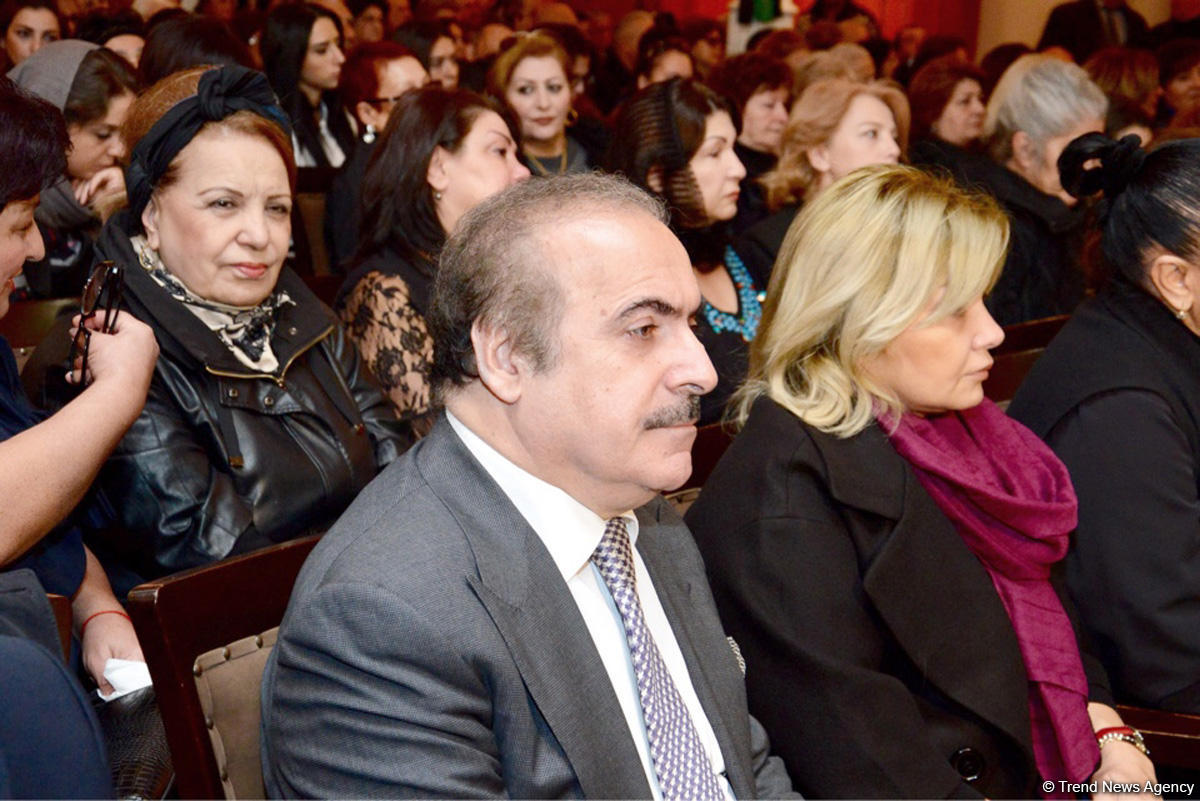 Rafiq Hüseynovla vida mərasimi keçirilir (FOTO)