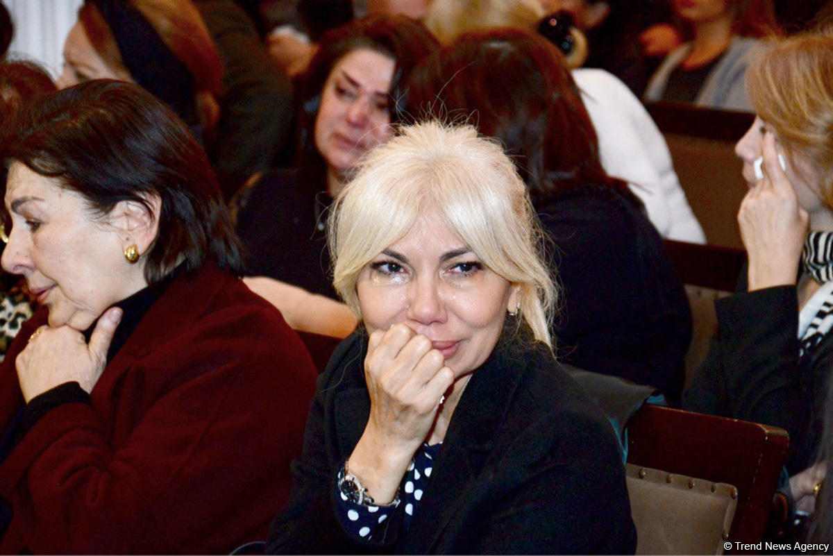 Rafiq Hüseynovla vida mərasimi keçirilir (FOTO)