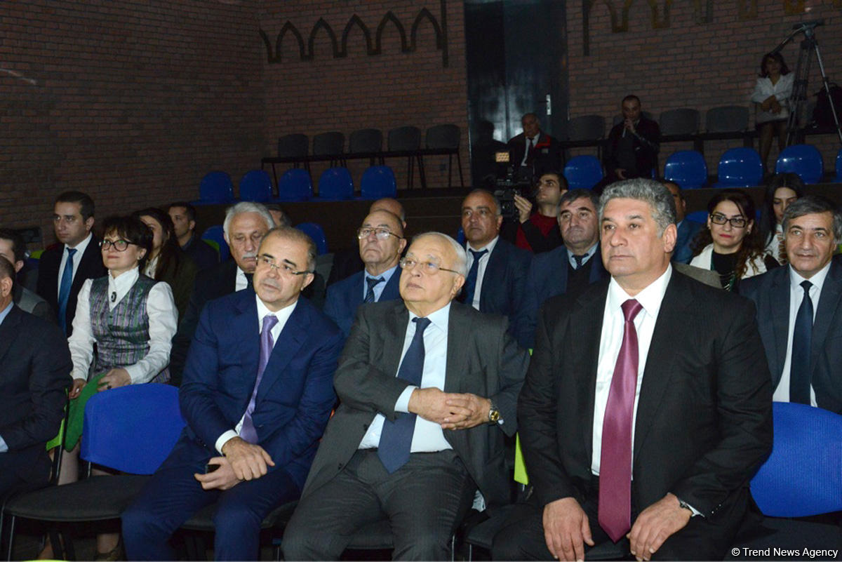 Bədən Tərbiyəsi və İdman Akademiyasında yeni magistr ixtisaslarının təqdimatı olub (FOTO)