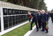 Bakı Metropolitenində 7 vaqonlu qatarlar olacaq (YENİLƏNİB) (FOTO)