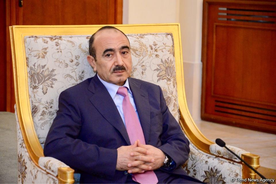 Əli Həsənov: Azərbaycan və Türkiyə prezidentlərinin səyləri nəticəsində iki ölkənin əlaqələri strateji müttəfiqlik səviyyəsinə yüksəlib (FOTO)