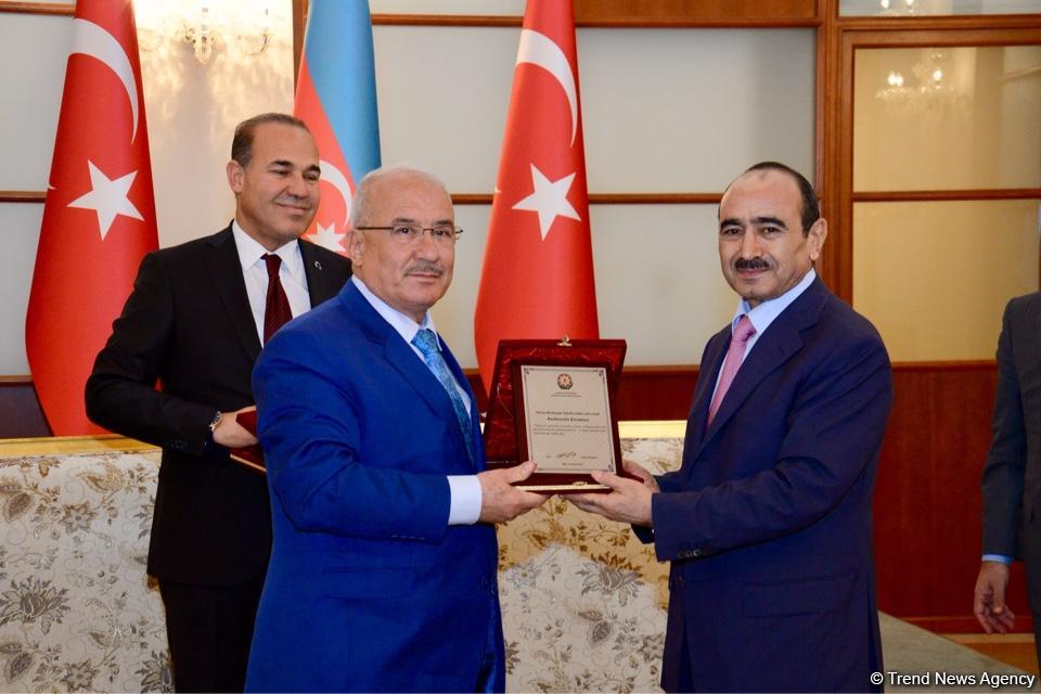 Əli Həsənov: Azərbaycan və Türkiyə prezidentlərinin səyləri nəticəsində iki ölkənin əlaqələri strateji müttəfiqlik səviyyəsinə yüksəlib (FOTO)