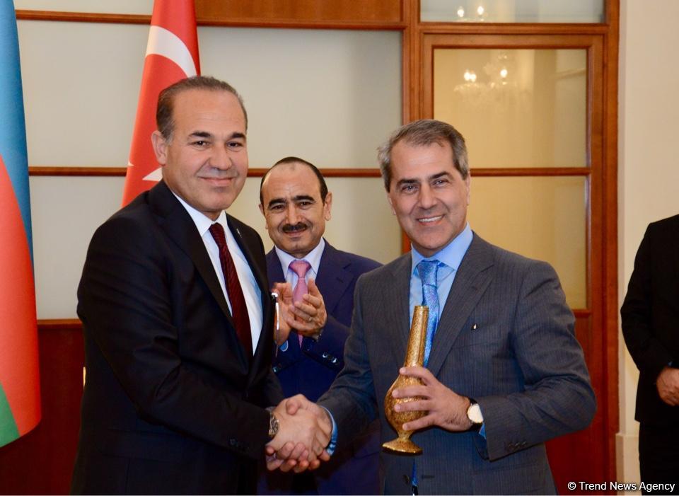 Əli Həsənov: Azərbaycan və Türkiyə prezidentlərinin səyləri nəticəsində iki ölkənin əlaqələri strateji müttəfiqlik səviyyəsinə yüksəlib (FOTO)