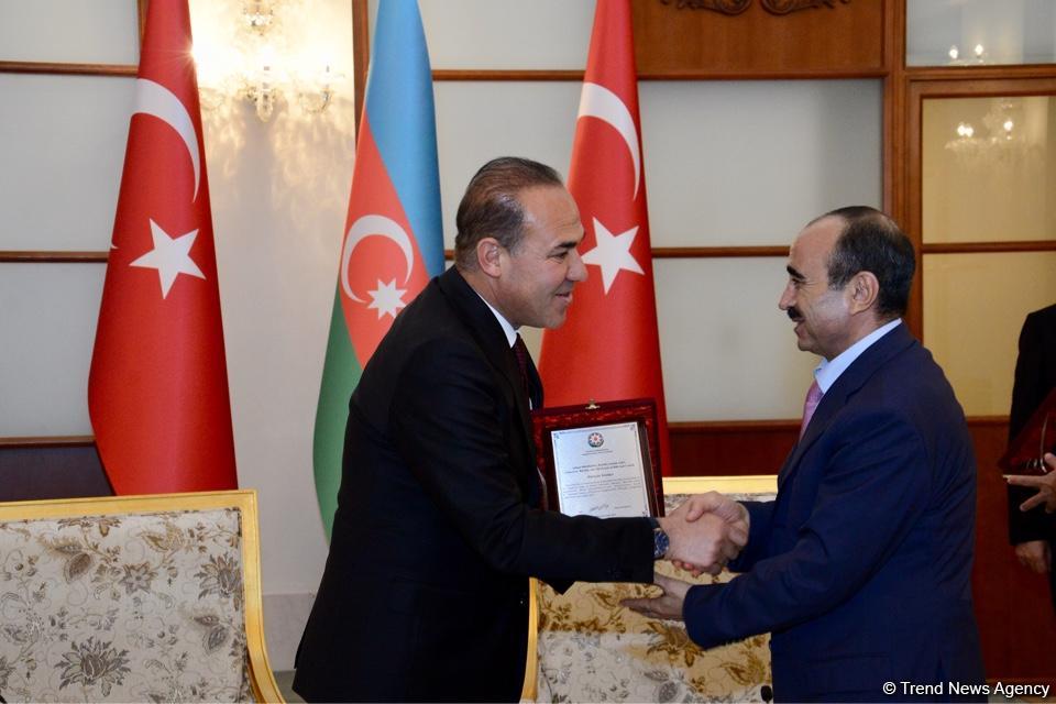 Əli Həsənov: Azərbaycan və Türkiyə prezidentlərinin səyləri nəticəsində iki ölkənin əlaqələri strateji müttəfiqlik səviyyəsinə yüksəlib (FOTO)