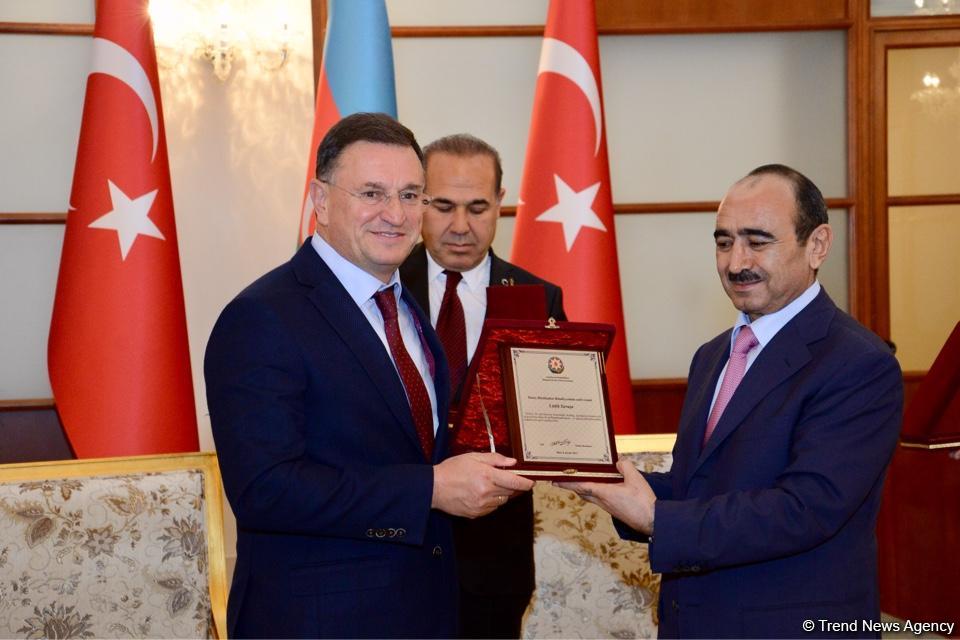 Əli Həsənov: Azərbaycan və Türkiyə prezidentlərinin səyləri nəticəsində iki ölkənin əlaqələri strateji müttəfiqlik səviyyəsinə yüksəlib (FOTO)