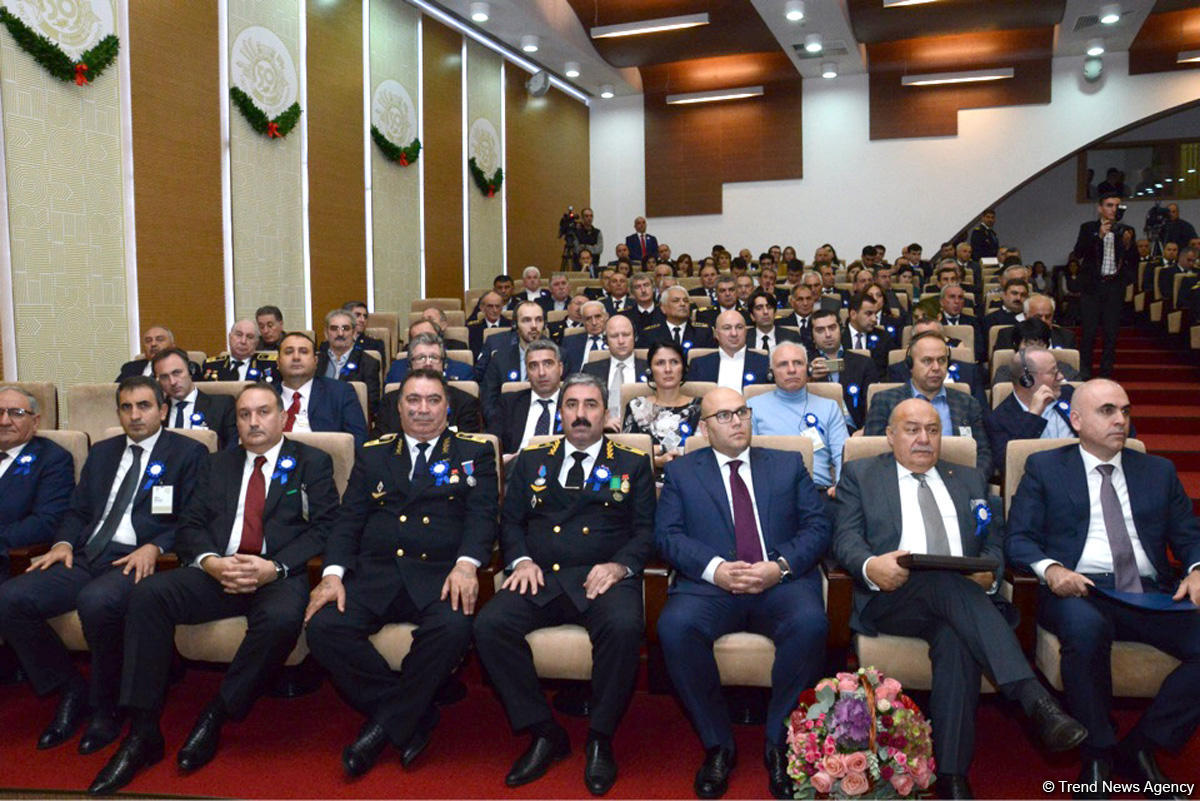 Bakı Metropolitenində 7 vaqonlu qatarlar olacaq (YENİLƏNİB) (FOTO)
