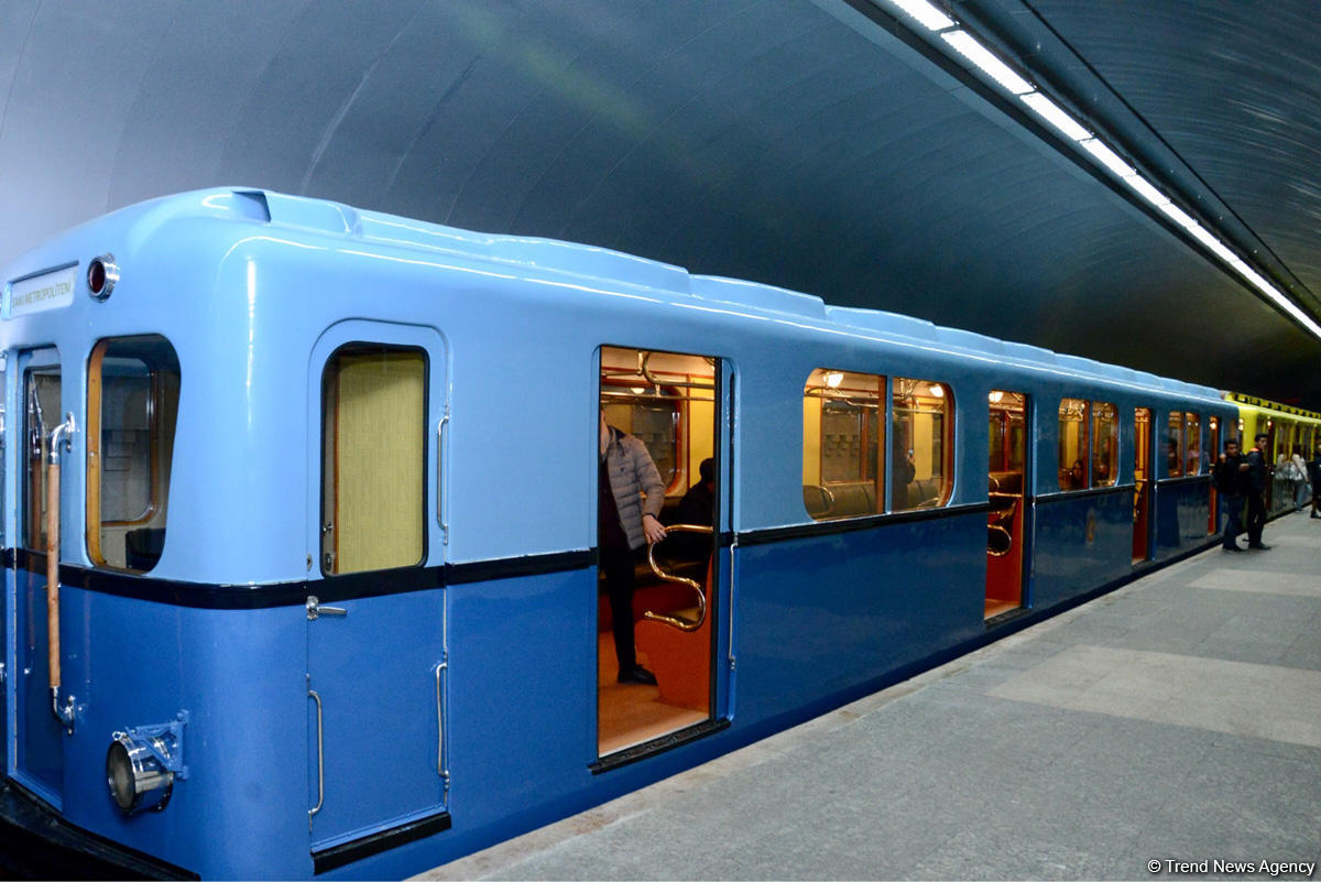 Bakı metrosunda retro vaqonlar olacaq, kosa və keçəl isə hədiyyə paylayacaq