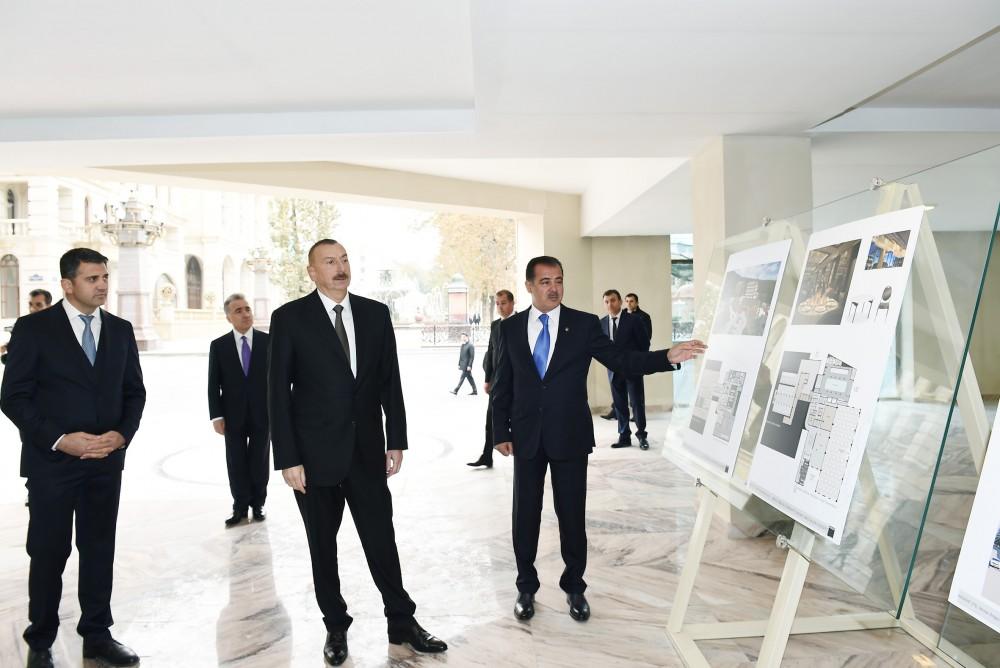 Azərbaycan Prezidenti Gəncədə hotel tikintisi ilə tanış olub (FOTO)