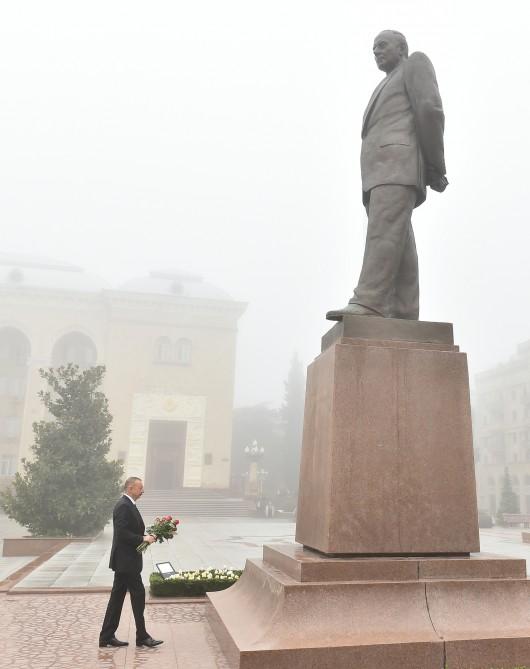 Prezident İlham Əliyev Gəncə şəhərinə səfərə gəlib (FOTO)