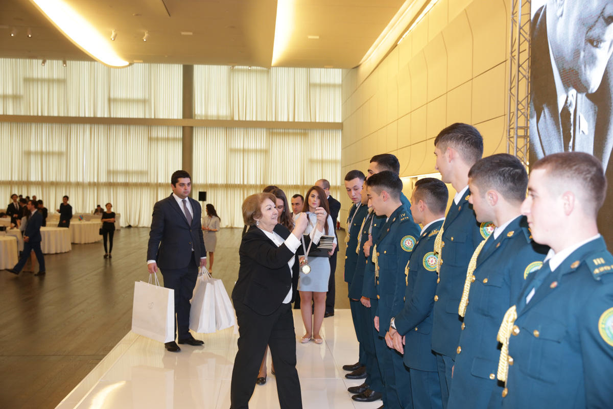 Heydər Əliyev Mərkəzində "Heydər Əliyev və Azərbaycan tarixi" IV ümumrespublika bilik yarışı keçirilib (FOTO)