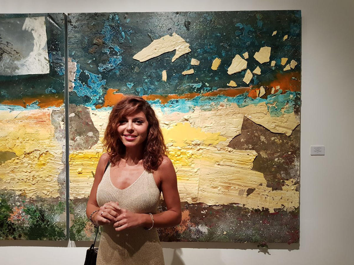 Dubayda Aida Mahmudovanın ilk fərdi sərgisi təqdim edilib (FOTO)