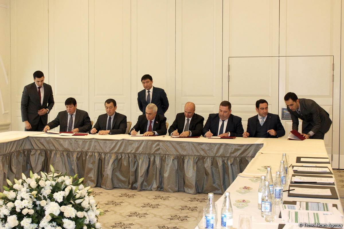 BTQ ilə daşımaların tarifi azaldılıb - 2018-ci il üçün (FOTO)