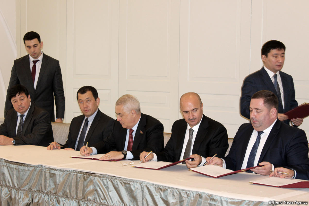 BTQ ilə daşımaların tarifi azaldılıb - 2018-ci il üçün (FOTO)