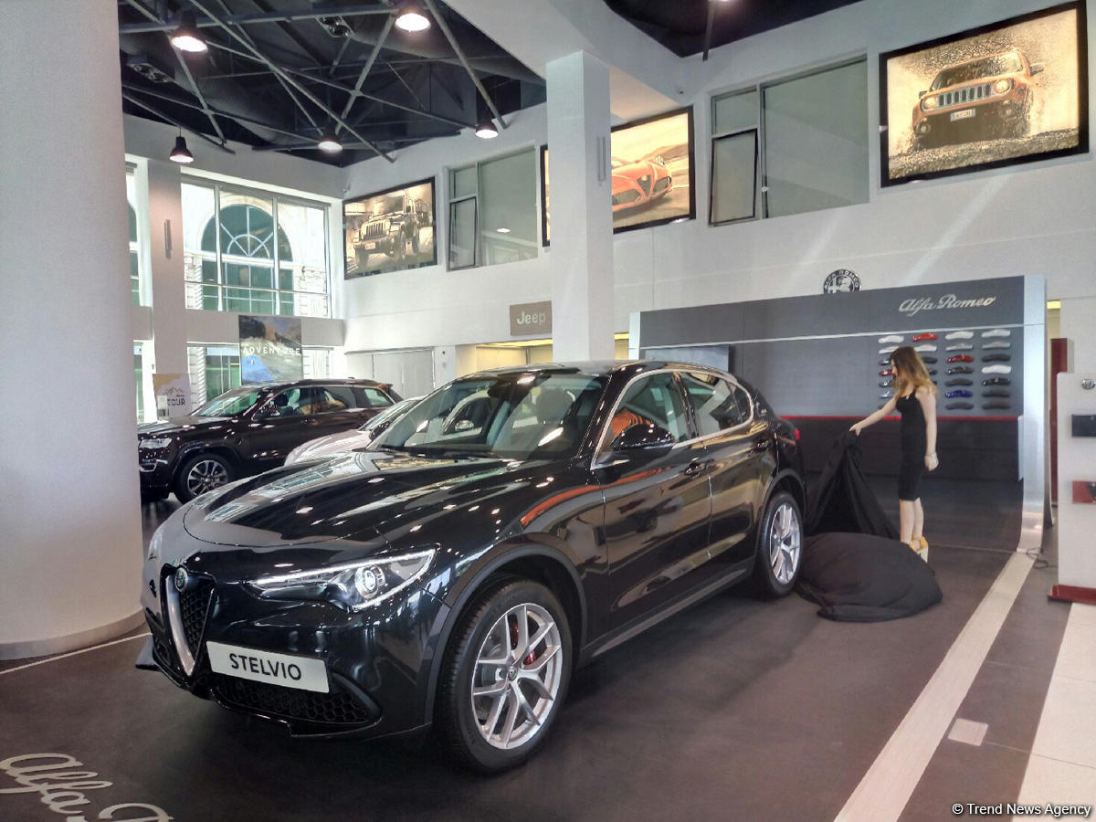 Bakıda "Alfa Romeo"nun ilk SUV modeli təqdim edildi (FOTO)