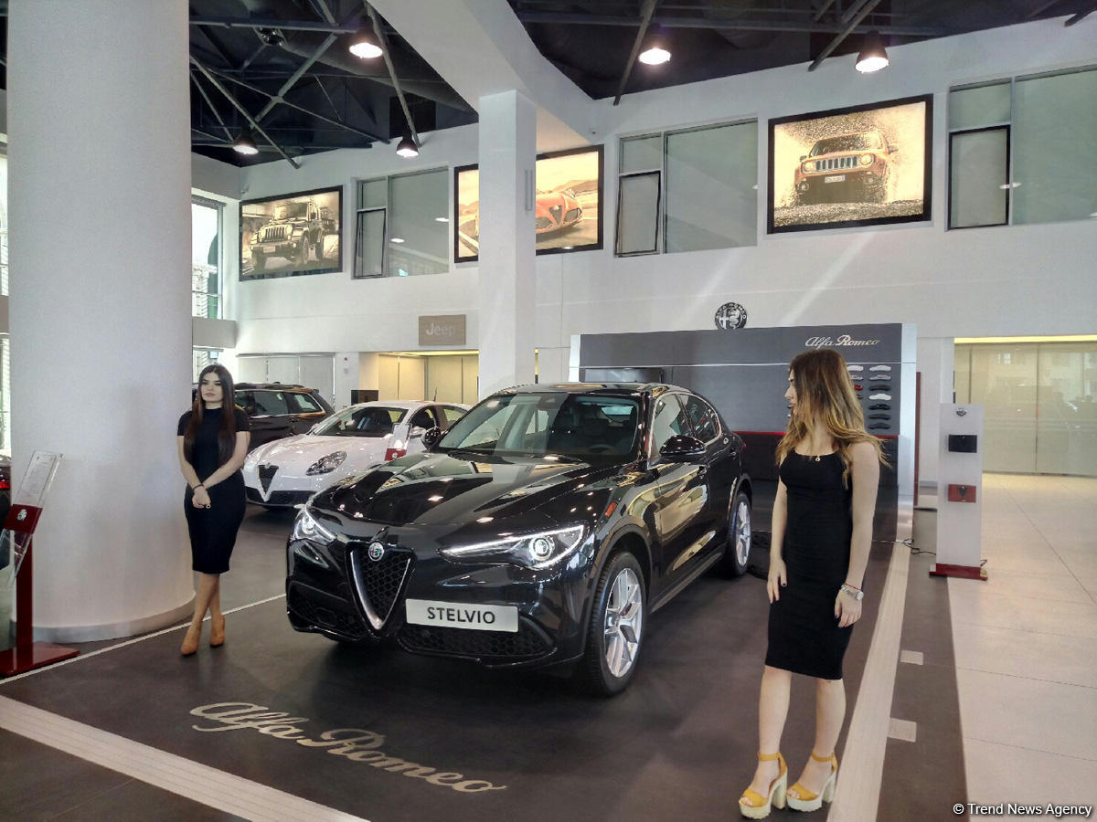 Bakıda "Alfa Romeo"nun ilk SUV modeli təqdim edildi (FOTO)