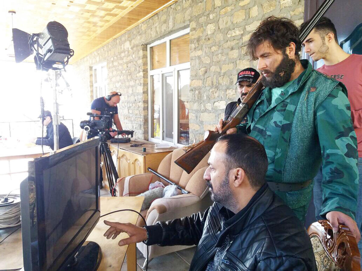 Komediya janrında "Güləhməd" filminin qala-gecəsi keçiriləcək (FOTO)