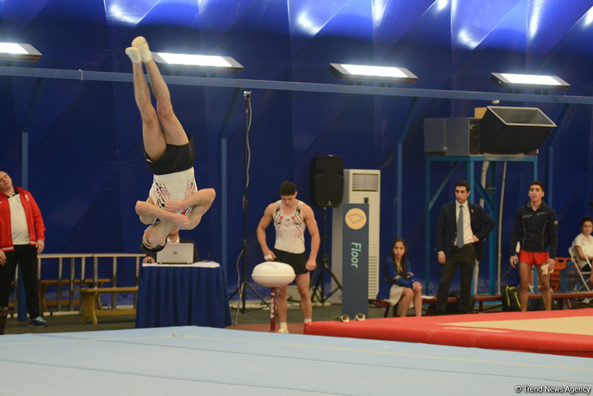 İdman və akrobatika gimnastikası üzrə Azərbaycan çempionatının ikinci günü başlayıb (FOTO)