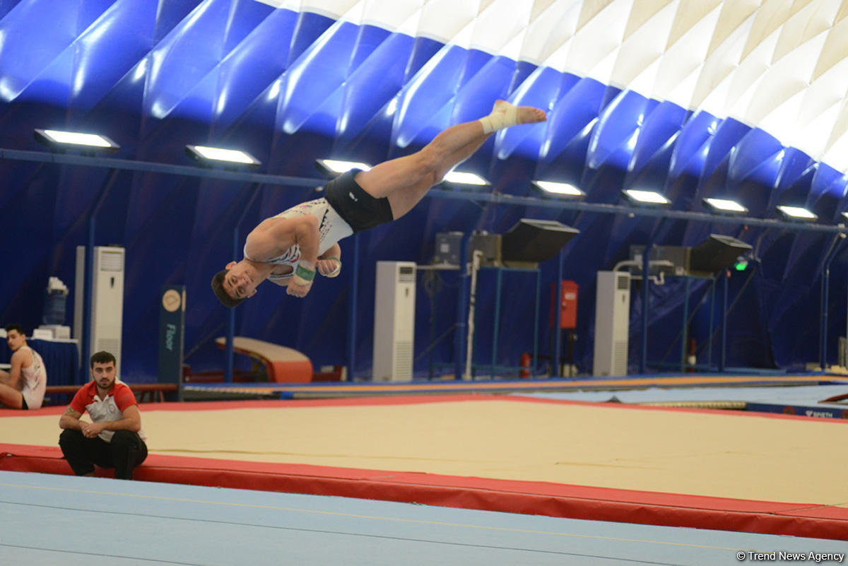 İdman və akrobatika gimnastikası üzrə Azərbaycan çempionatının ikinci günü başlayıb (FOTO)