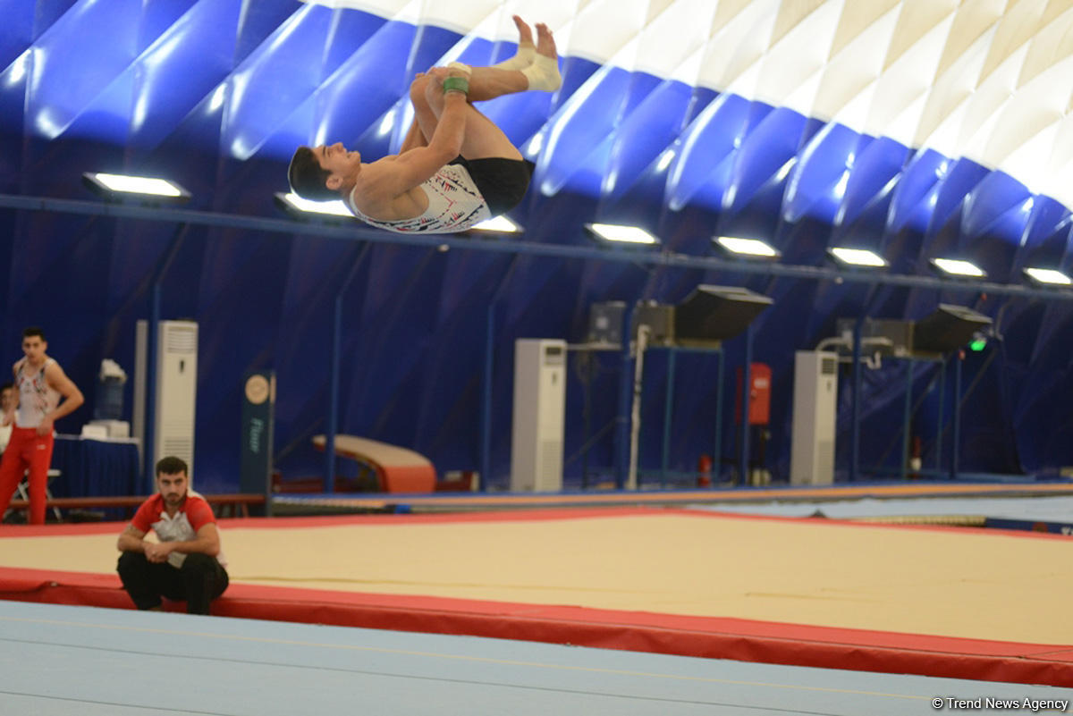 İdman və akrobatika gimnastikası üzrə Azərbaycan çempionatının ikinci günü başlayıb (FOTO)