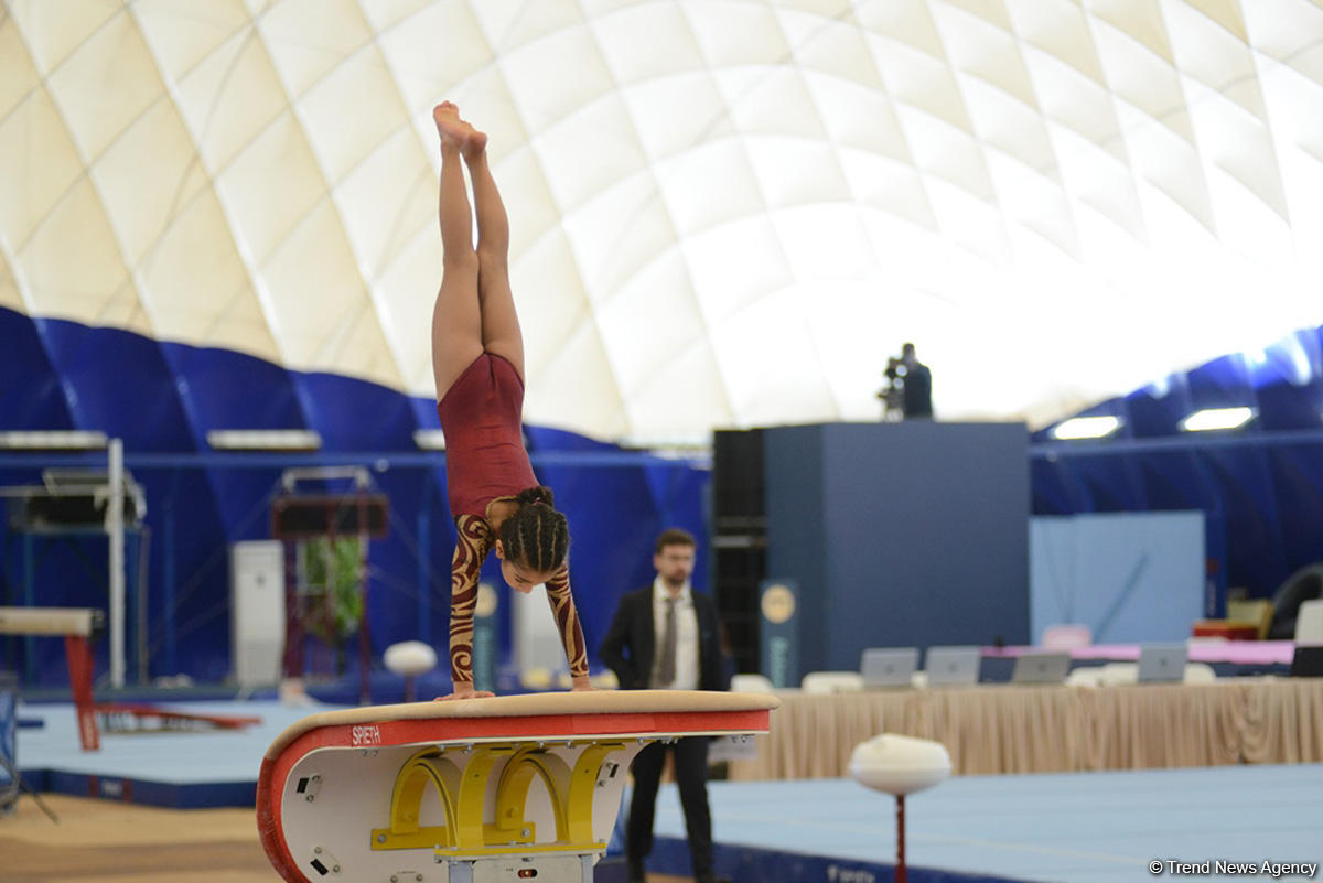 İdman və akrobatika gimnastikası üzrə Azərbaycan çempionatının ikinci günü başlayıb (FOTO)