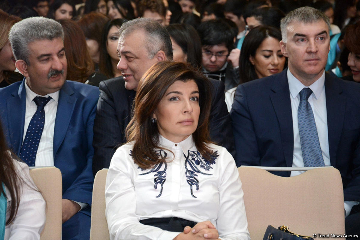 Bakıda Azərbaycan Uşaqlarının IV Ümumrespublika Forumu keçirilir (FOTO)