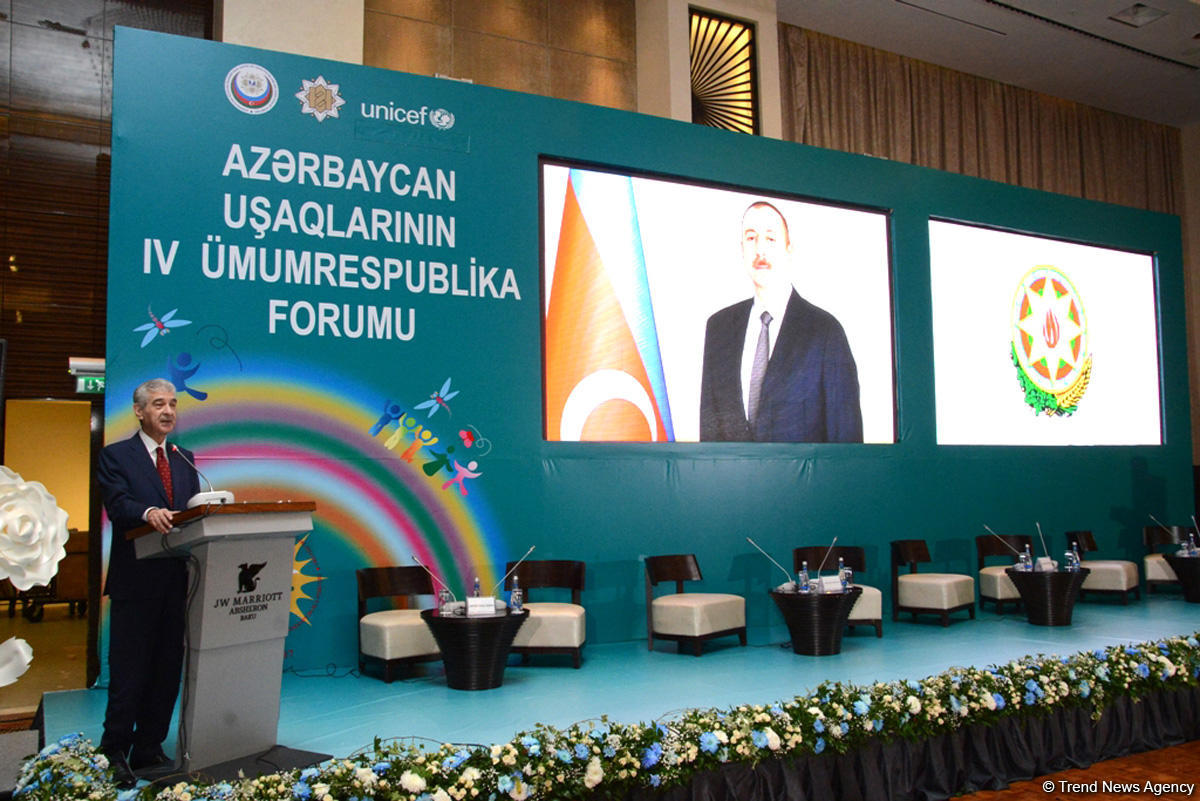 Bakıda Azərbaycan Uşaqlarının IV Ümumrespublika Forumu keçirilir (FOTO)
