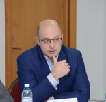 “Baku Network” ekspert şurası ölkələrin daxili siyasətində "ideoloji müharibə"nin əhəmiyyətini müzakirə edib (FOTO)
