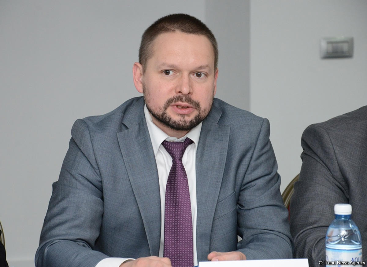 “Baku Network” ekspert şurası ölkələrin daxili siyasətində "ideoloji müharibə"nin əhəmiyyətini müzakirə edib (FOTO)