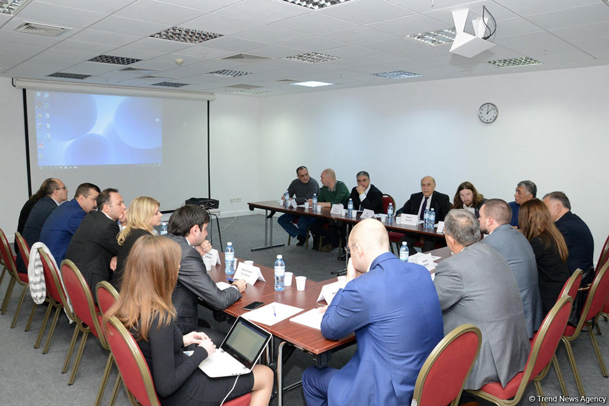 “Baku Network” ekspert şurası ölkələrin daxili siyasətində "ideoloji müharibə"nin əhəmiyyətini müzakirə edib (FOTO)