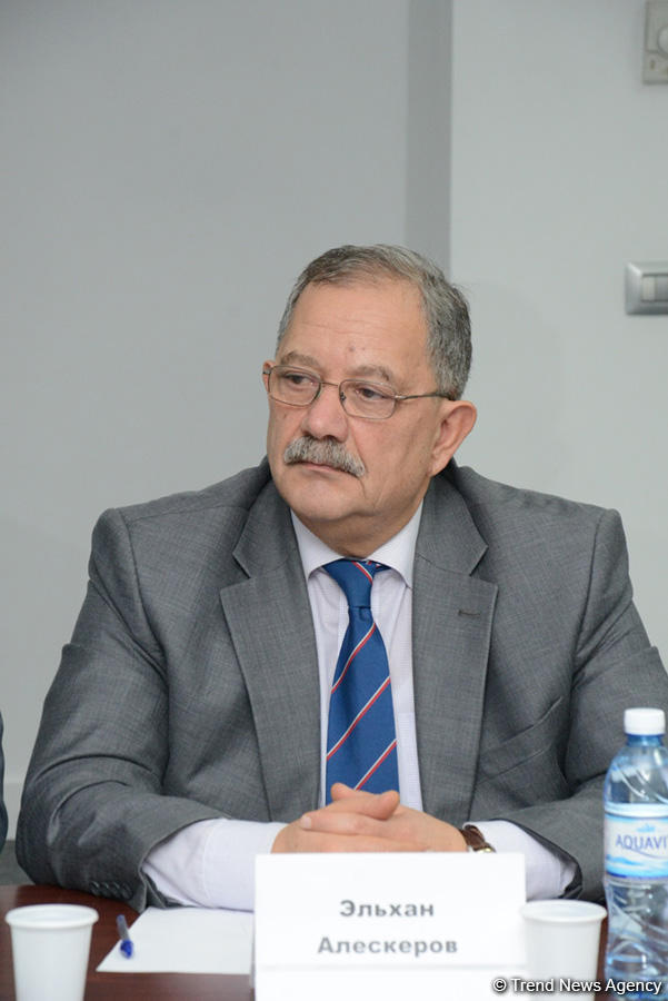 “Baku Network” ekspert şurası ölkələrin daxili siyasətində "ideoloji müharibə"nin əhəmiyyətini müzakirə edib (FOTO)