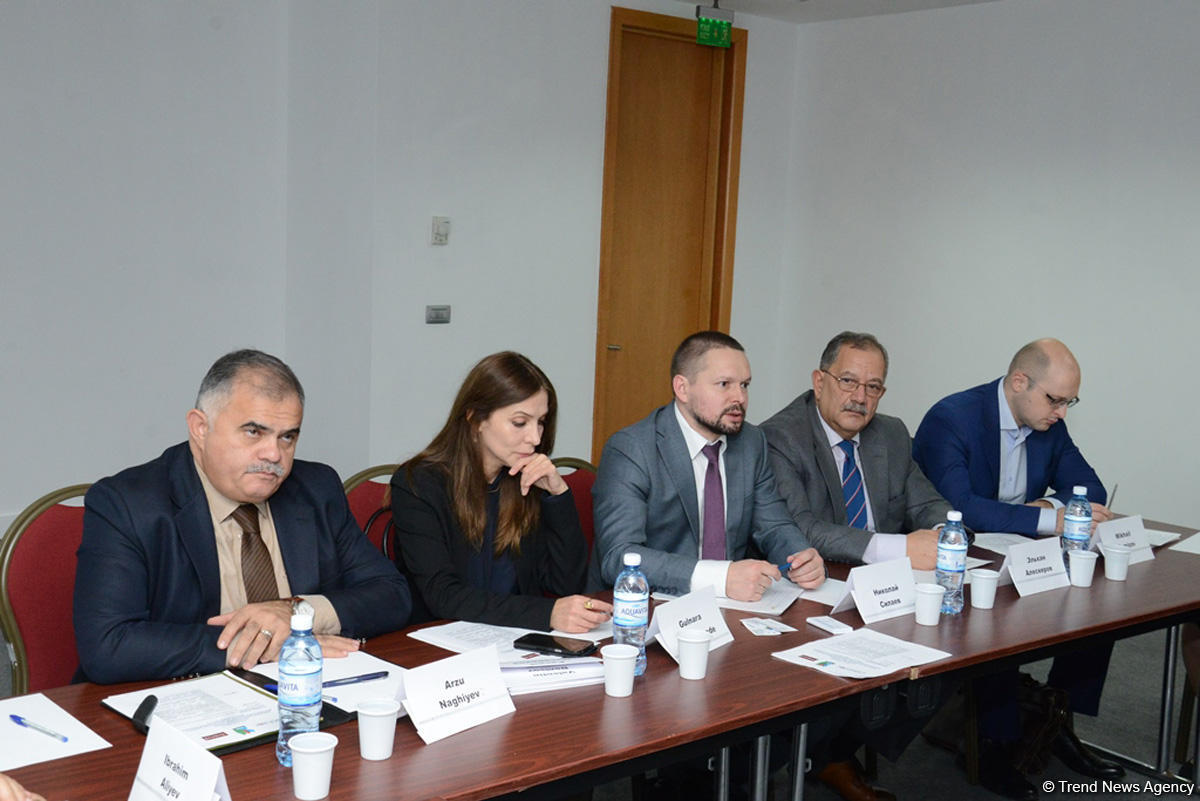 “Baku Network” ekspert şurası ölkələrin daxili siyasətində "ideoloji müharibə"nin əhəmiyyətini müzakirə edib (FOTO)