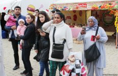 "Sweet November" Bakı yemək festivalı başlayıb (FOTO)