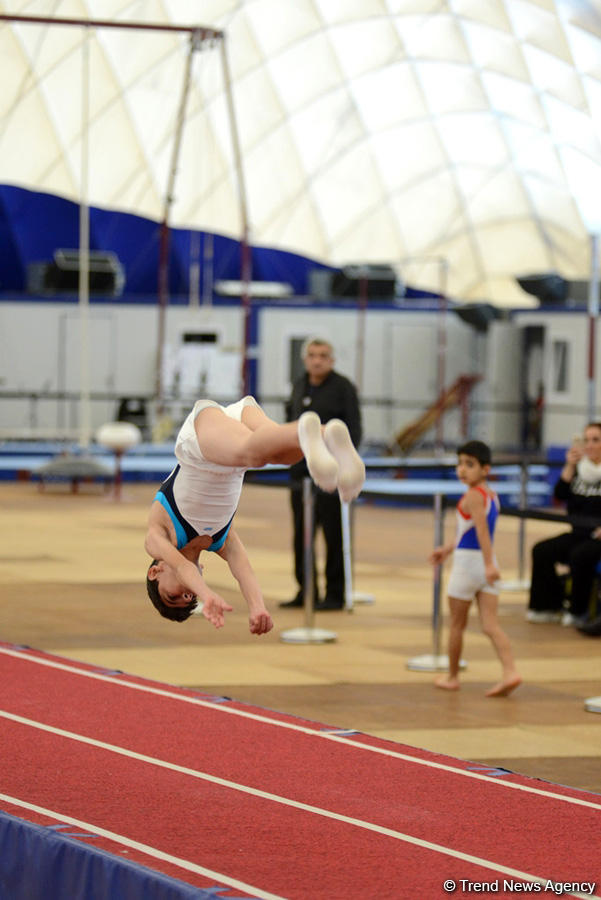 4 gimnastika növü üzrə Azərbaycan çempionatı və Bakı birinciliyi keçirilir (FOTO)
