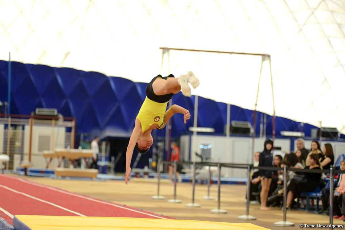 4 gimnastika növü üzrə Azərbaycan çempionatı və Bakı birinciliyi keçirilir (FOTO)